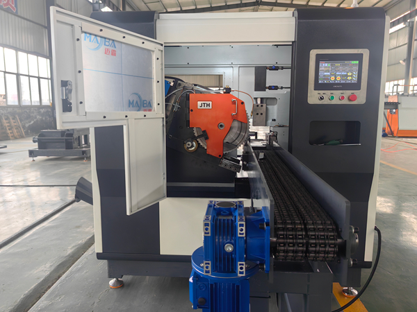 全自動高速金屬圓鋸機(jī)